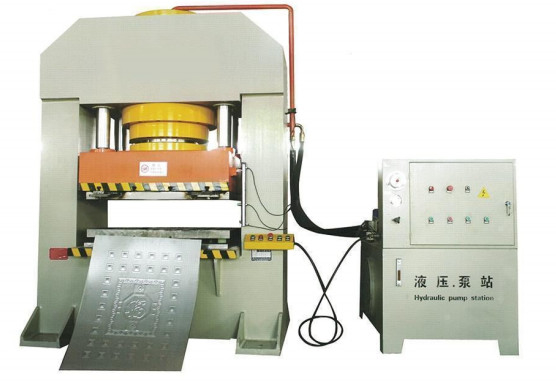 Máy ép thủy lực khung / Máy ép thủy lực 600 tấn để dập nổi bảng / Tự động hóa cao / Hiệu suất cao. Máy ép thủy lực