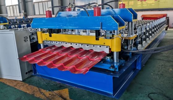 Máy cán ngói tráng men ISO Cột dẫn hướng thủy lực 4m / phút