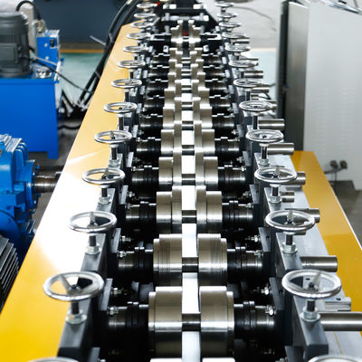 Máy tạo hình cuộn Keel U Track Keel Dòng đôi thép nhẹ 4KW