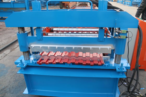 8m / phút Máy sản xuất màn trập 6T Máy cắt thủy lực