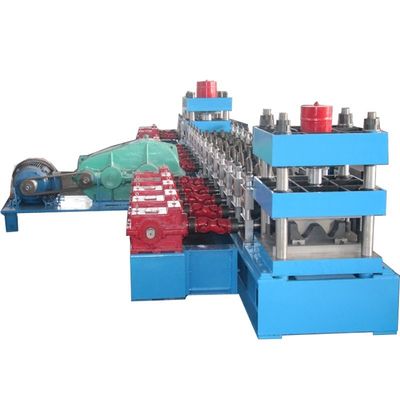 Máy tạo hình tấm kim loại rào chắn đường 12m / phút