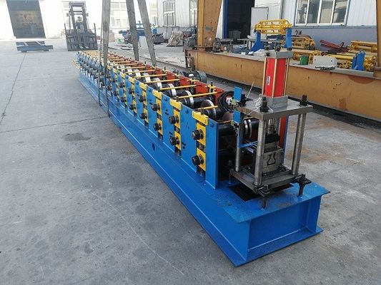 Máy tạo hình cuộn giá đỡ 50Hz 25m / phút Cắt thủy lực Cr12